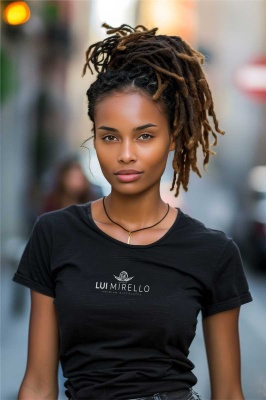 a friend of Lui Mirello T-Shirt female